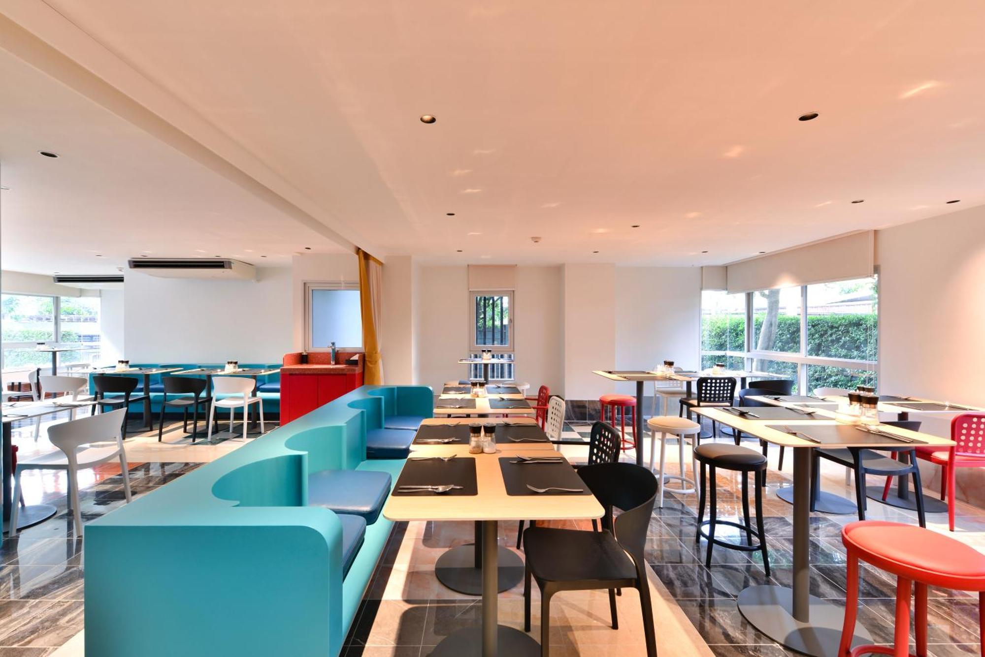 The Grass Serviced Suites Pattaya Extérieur photo